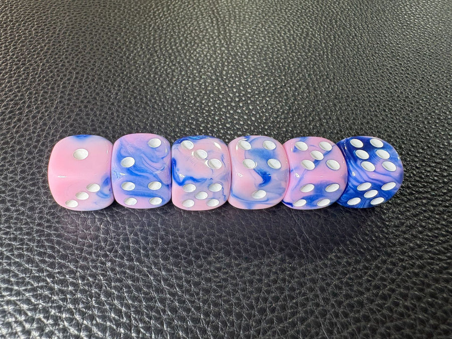 Mahjong Dice, 16mm Engraved Plastic, Swirl Pattern, for 4 Players, view 2